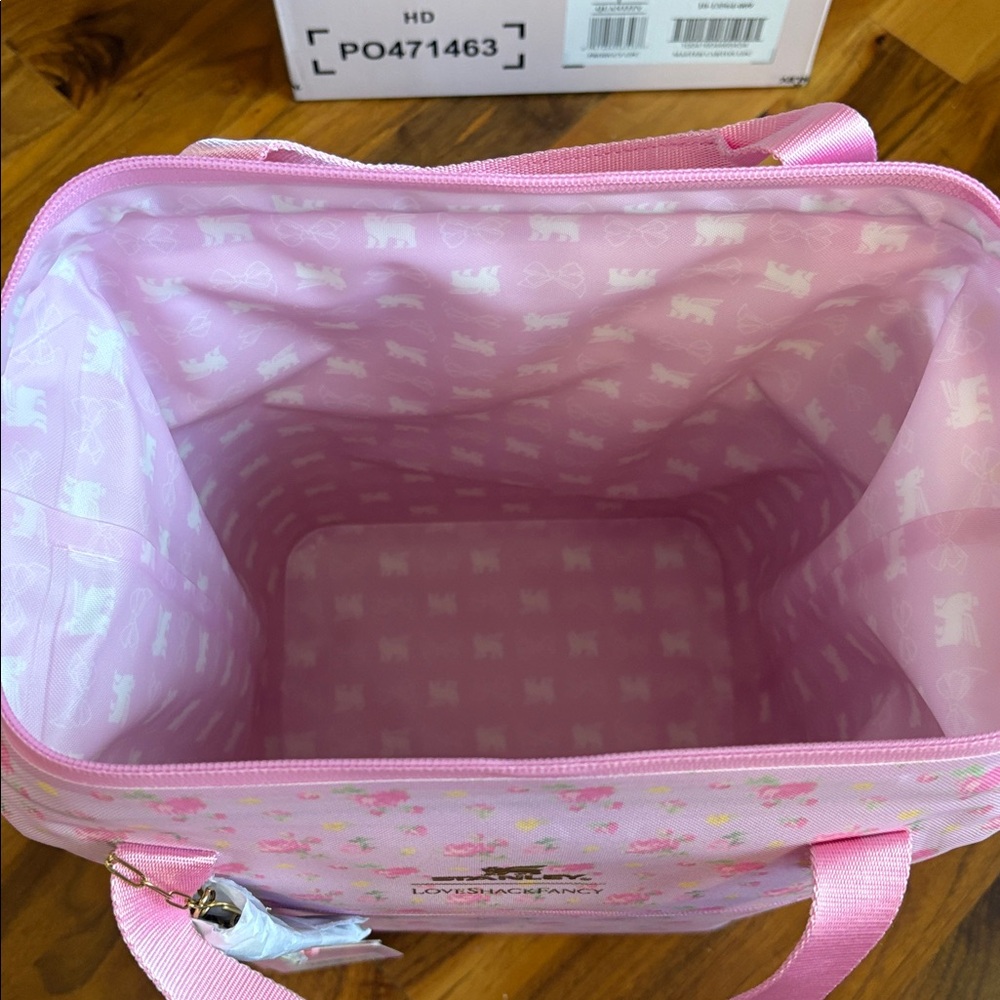 STANLEY X LOVESHACKFANCY ALL DAY MADELEINE COOLER BACKPACK | 20 CAN | 13.2 L,NEW - Picture 17 of 17